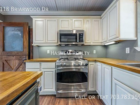 4th image of 1118 Briarwood Dr