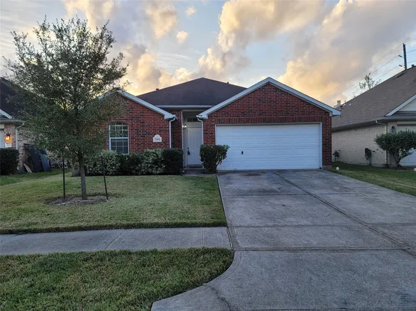 3906 Teal Run Meadows Dr, Fresno, TX 77545