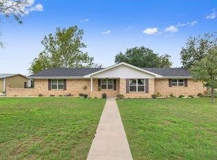 926 N Kirk St, Hico, TX 76457