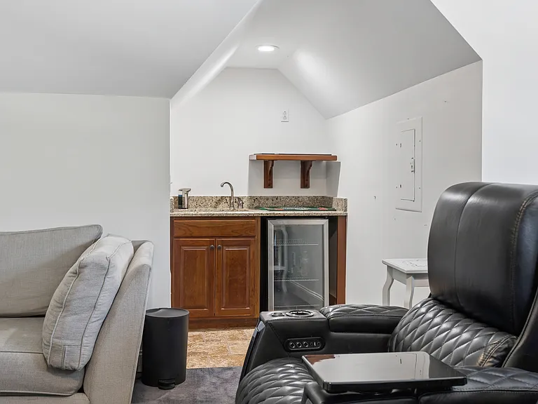 5122 Old Harding Rd — Photo 49