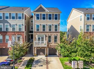 43387 Town Gate Sq, Chantilly, VA 20152