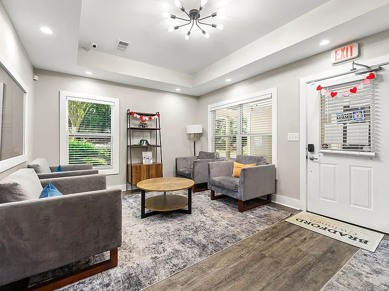 Bradford Gwinnett Apartments — Photo 24