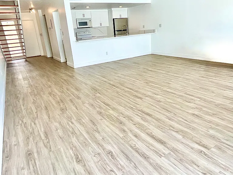 13176 SW 10th Ln — Photo 16