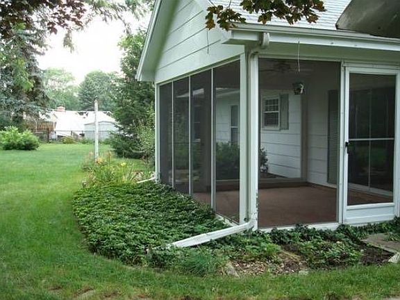 5th image of 6111 Oldham Ct