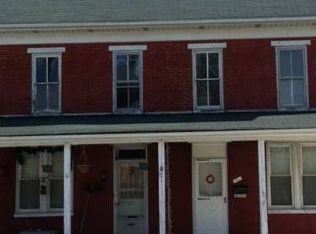 201 1/2 E Walnut St, Hanover, PA 17331