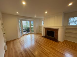 9427 Charleville Blvd #9427, Beverly Hills, CA 90212