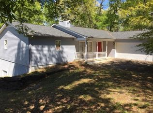 160 Lakeshore Dr, Chesnee, SC 29323