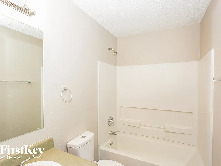 7120 Sycamore Grove Ct — Photo 13