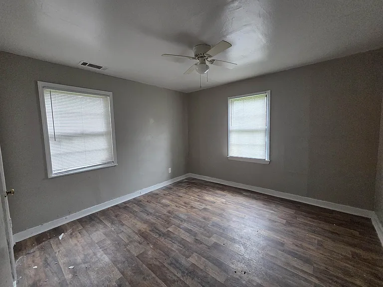 4047 Chelsea Ave — Photo 9