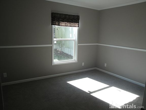 5th image of 9359 103rd St Lot 105