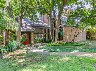 915 Easton Pl, Dallas, TX 75218