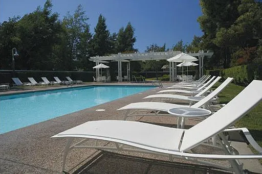 1 Marina Lakes Dr — Photo 4