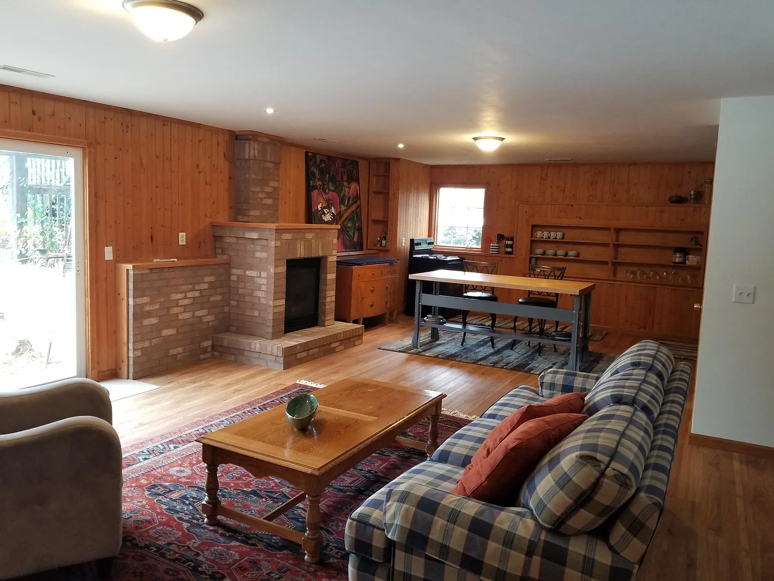 1 bed, 400 sqft, $1,000 — Photo 1