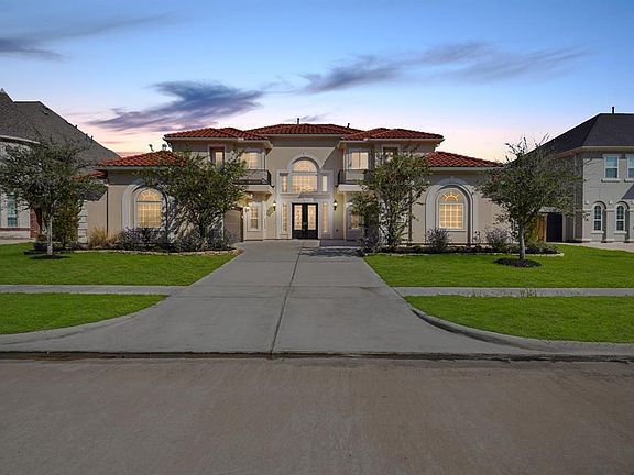 2nd image of 26506 Crimson Bluff Lane