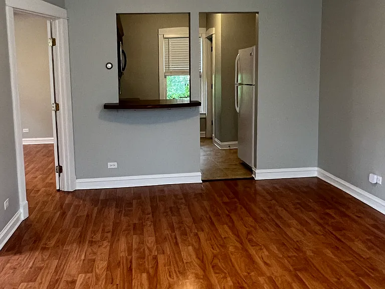 1566 Dewey Ave #2R — Photo 10