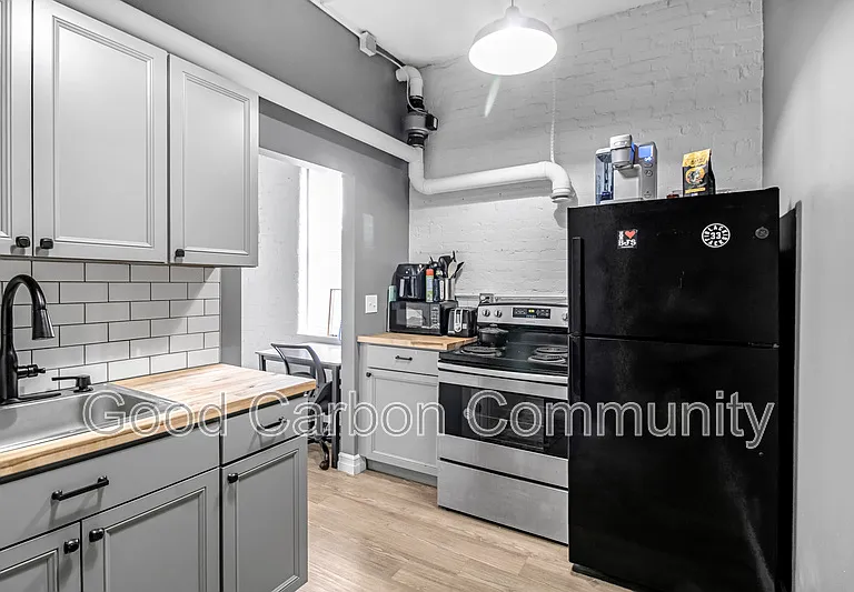 30 Water St #101 — Photo 5
