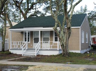 104 S 27th St, Morehead City, NC 28557