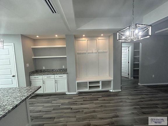 4th image of 1336 Daytona Beach Ct #A
