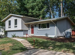 13802 Vista Dr, Rockville, MD 20853