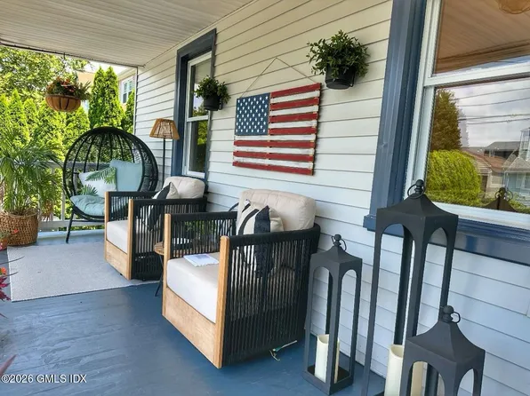 37 Gerry St, Greenwich, CT 06830