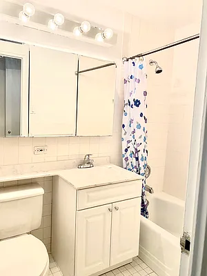 Rented by Zumper Inc | media 25