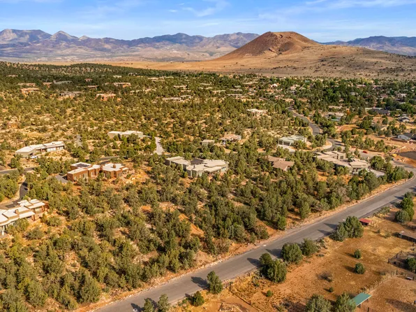 401 N Doe Valley Dr #3, Dammeron Valley, UT 84783