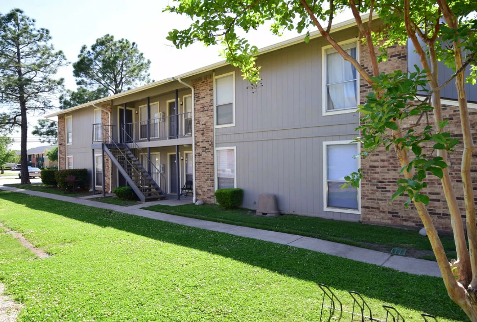 Trinity Pines Apartments — Photo 3