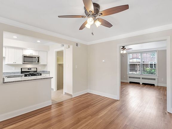 5th image of 101 S Linwood Ave APT 12