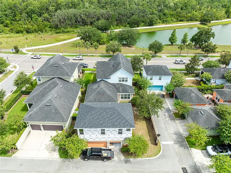 8631 Laureate Blvd — Photo 27