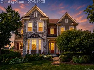 49335 Dominion Ct, Canton, MI 48187