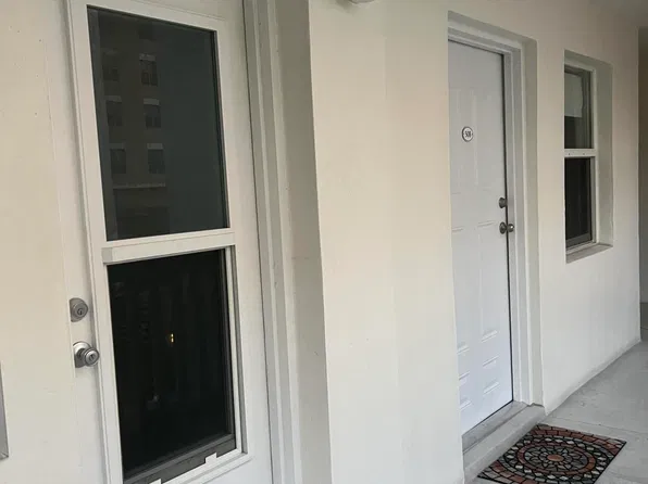 2555 NE 11th Street #508, Fort Lauderdale, FL 33304