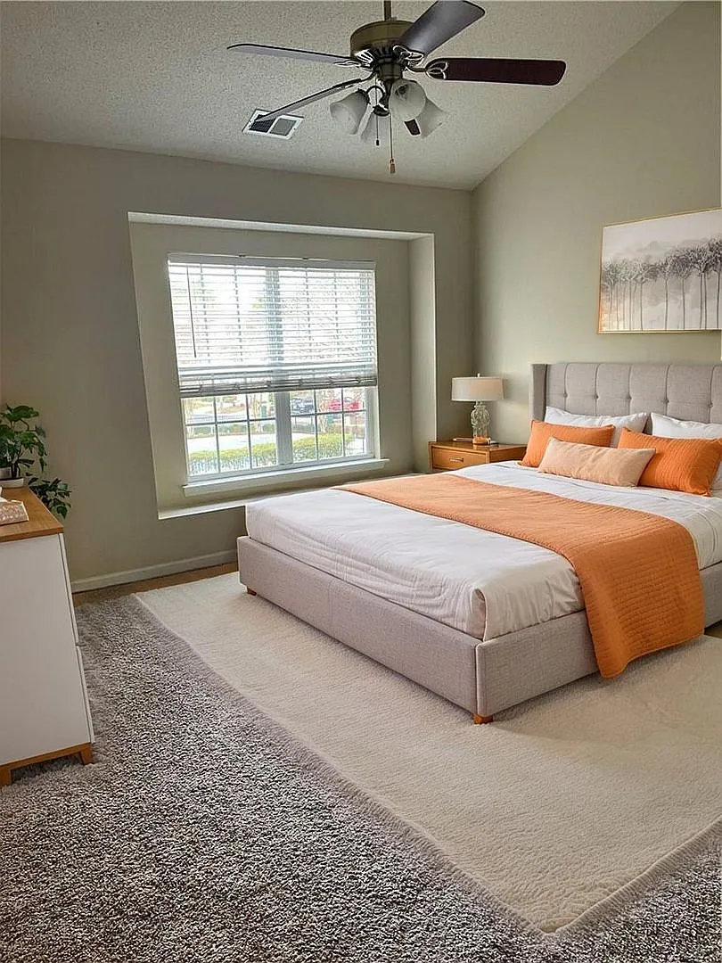 Beautiful Townhome in Ballantyne — Photo 1