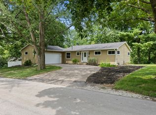 113 31st Ave, Moline, IL 61265
