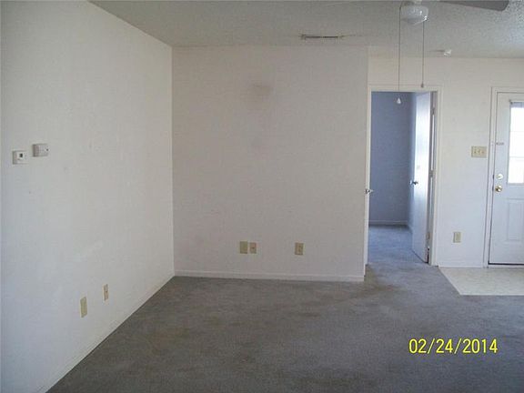 3rd image of 304 Long Bow St