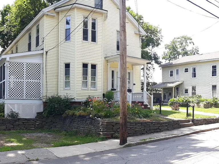72 Grove St — Photo 19
