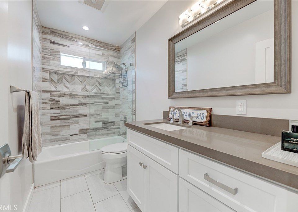 1st image of 1806 Marine Ave