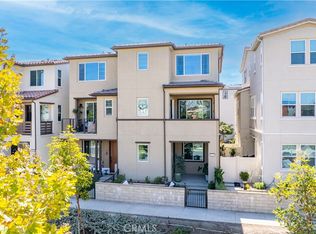 221 Gallop Ct, Ladera Ranch, CA 92694