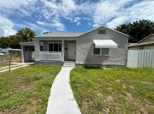 933 30th Ct, West Palm Beach, FL 33407