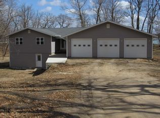 18924 Peninsula Trl, Battle Lake, MN 56515