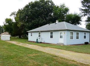 731 S Lincoln St, Clinton, IN 47842