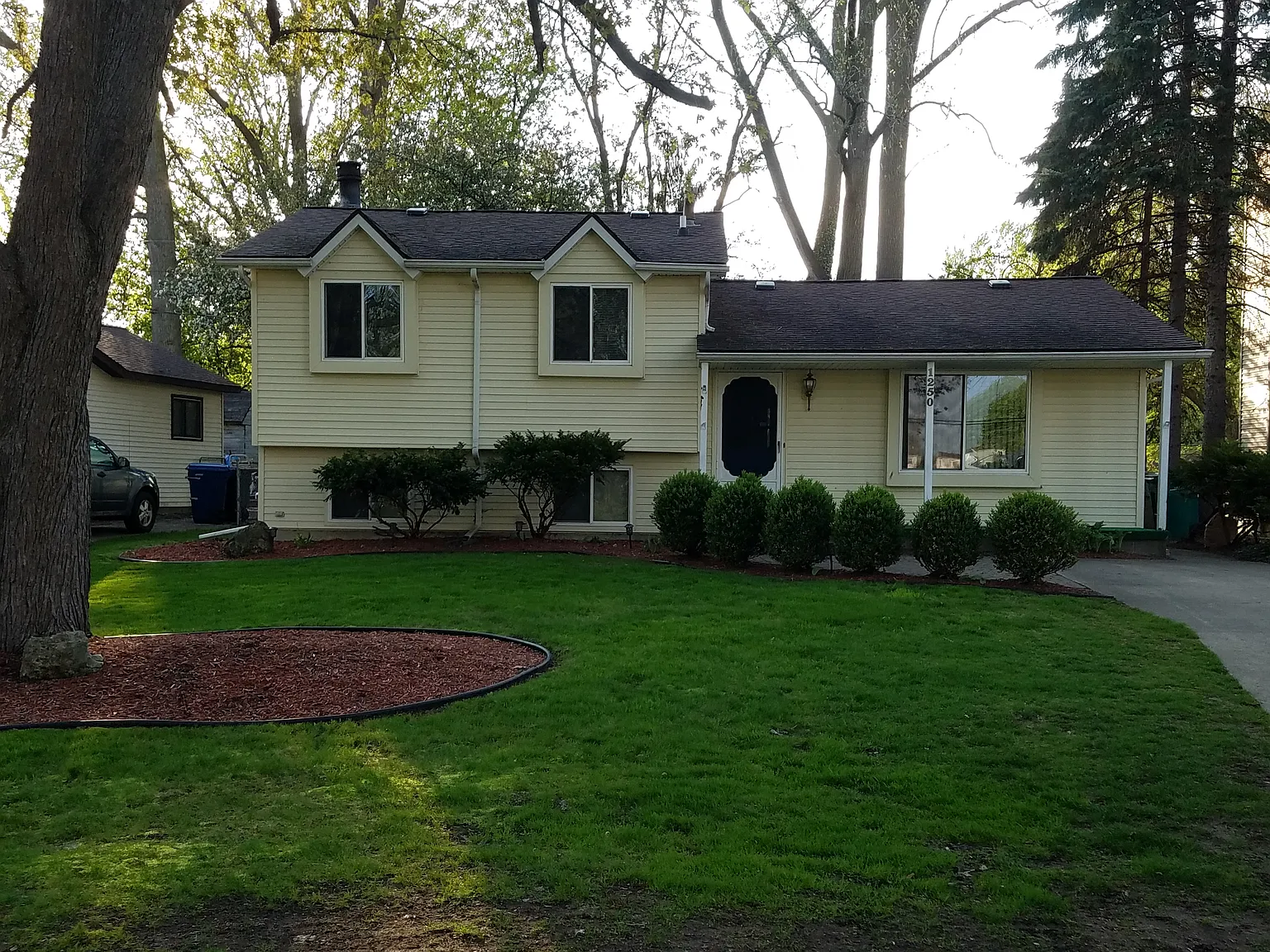 1250 Venice Ct photo 1