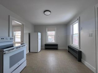 143 Cleaves St #101, Biddeford, ME 04005