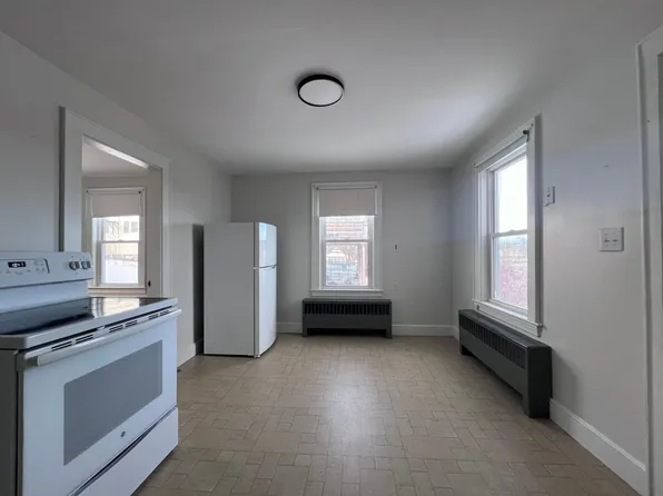 143 Cleaves St, Biddeford, ME