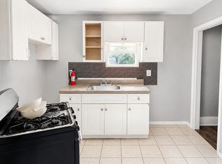 131 Elizabeth Ave FLOOR 3, Newark, NJ 07108