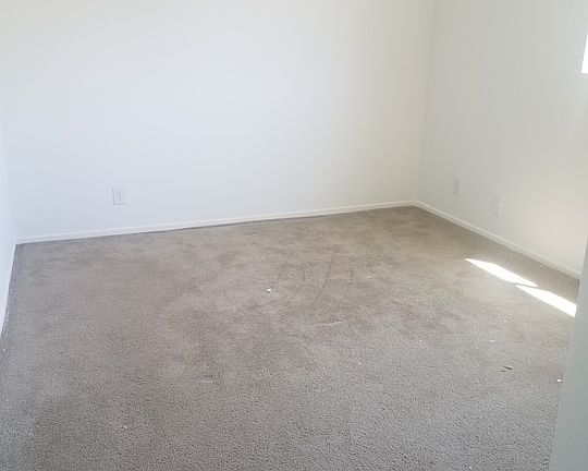 5th image of 1255 N Orange Dr APT 202