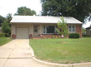 2318 George Washington Dr, Wichita, KS 67218