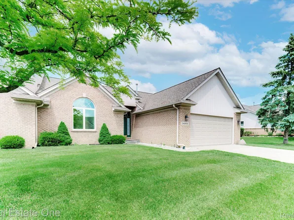 34905 Swan Creek Blvd, Richmond, MI 48062