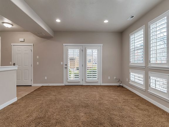 3rd image of 3766 W Periwinkle Dr