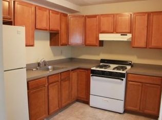 128 E Village Rd, Elkton, MD 21921