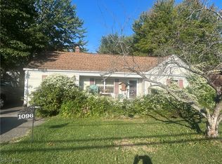 1096 Stevens Blvd, Eastlake, OH 44095